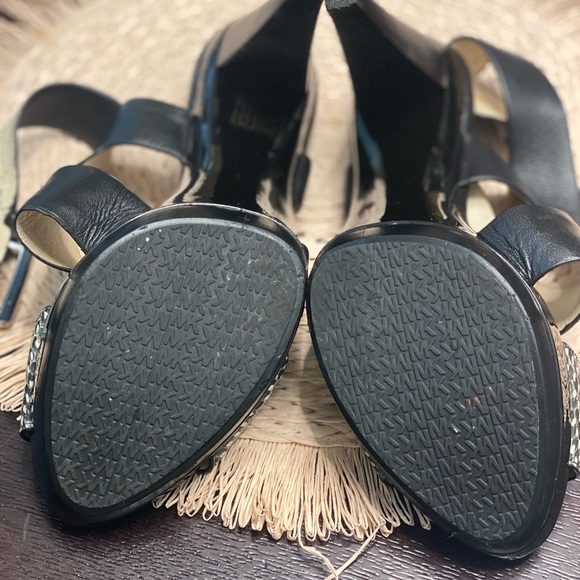 MICHAEL Michael Kors Carla platform heels - Picture 5 of 5